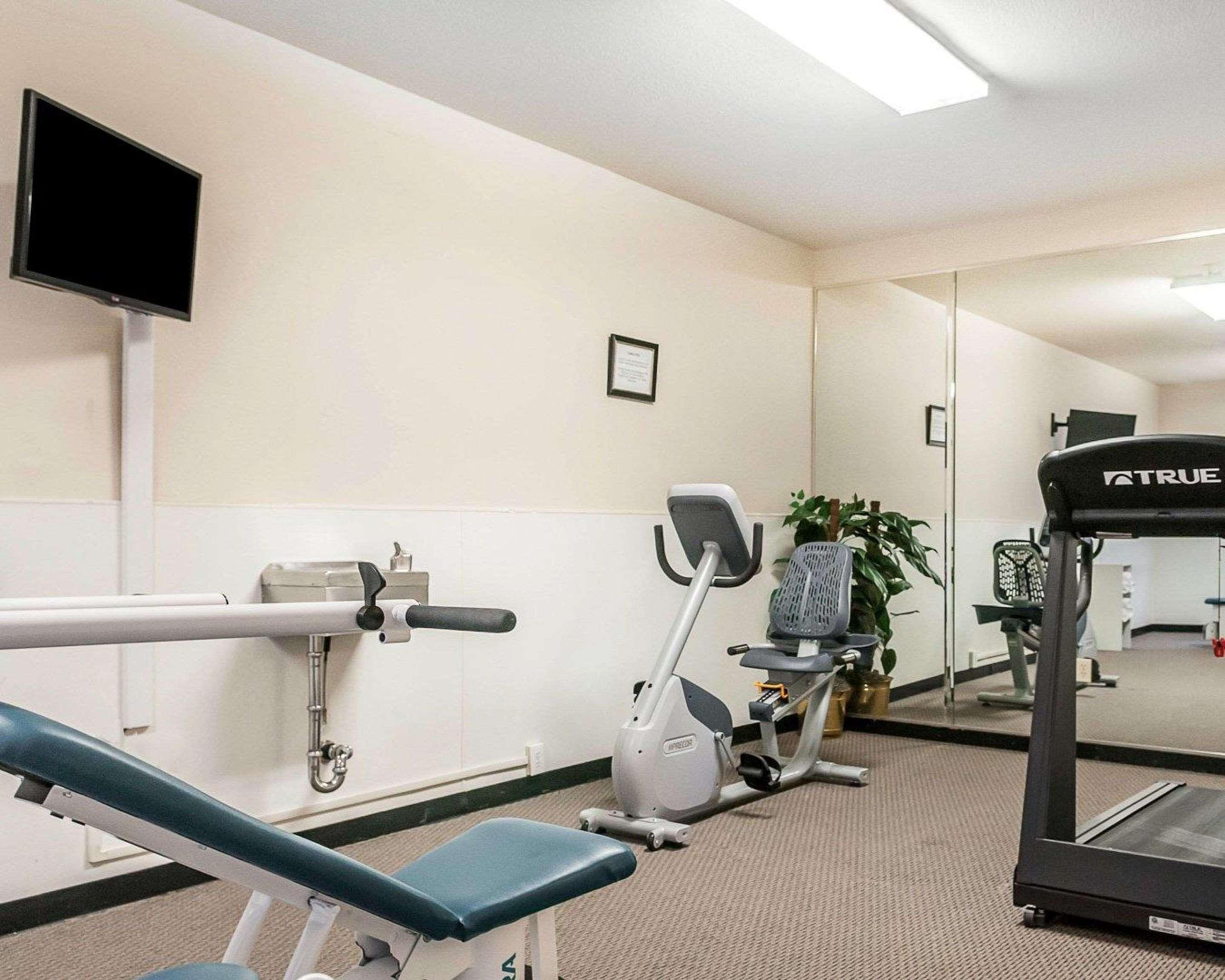 Quality Inn & Suites Albuquerque West Экстерьер фото